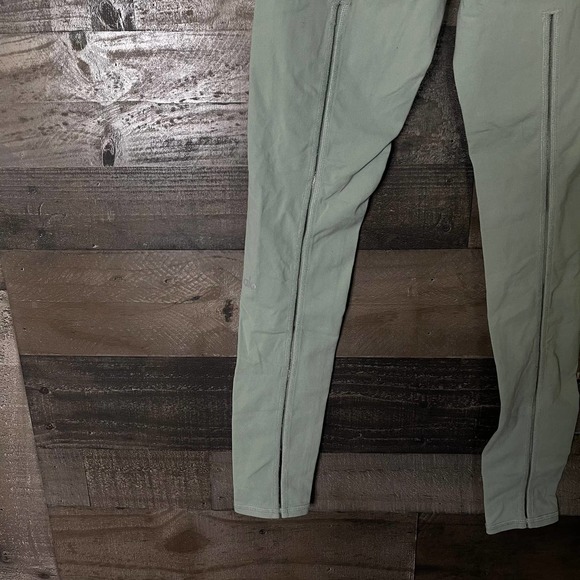 SOLD ALO Yoga Dash High Waisted Leggings Medium - Picture 5 of 6